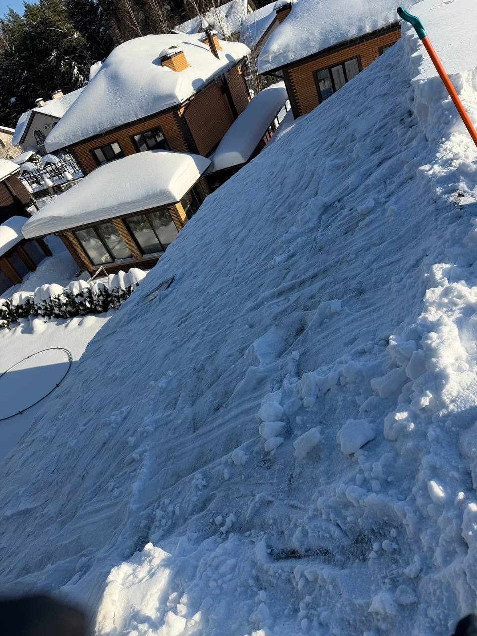 Промышленная кровля под снегом
